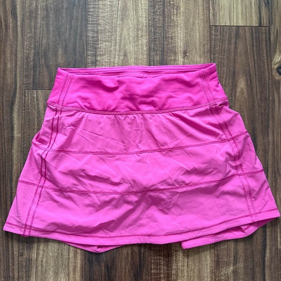 lululemon athletica Dresses & Skirts - Hot pink Lululemon skirt